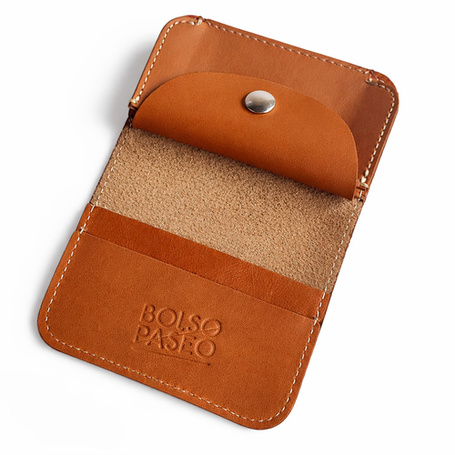 Billetera de cuero abierta 