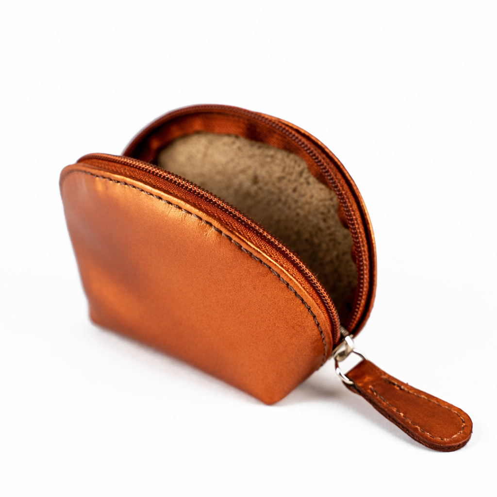 Monedero de cuero abierto